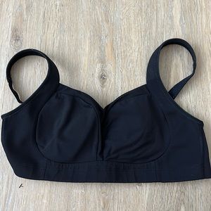 Lululemon Ta Ta Tamer Sports Bra- 34D (approx size 8)